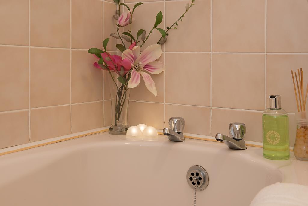 Haven Suites - Killarney Self Catering Extérieur photo